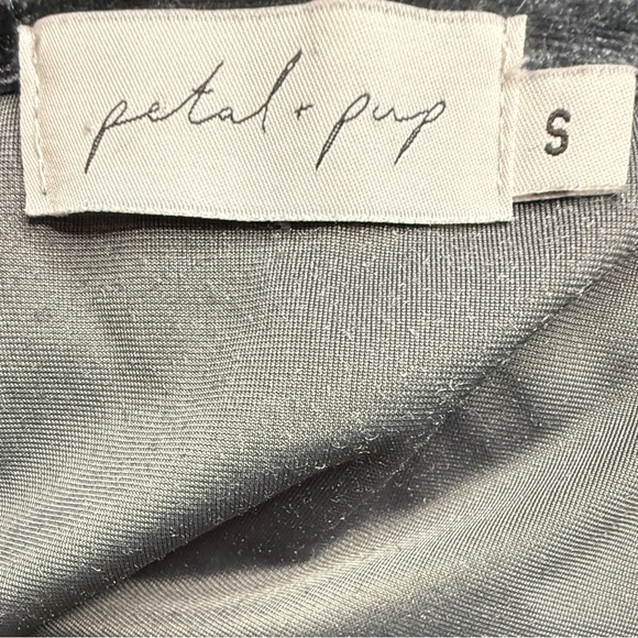 Petal & Pup Charcoal Velvet Blouse - Picture 4 of 5